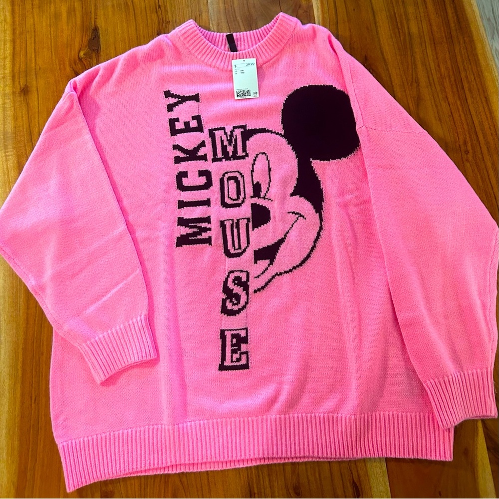 H&M NWT XXL Hot pink Mickey Mouse Sweater